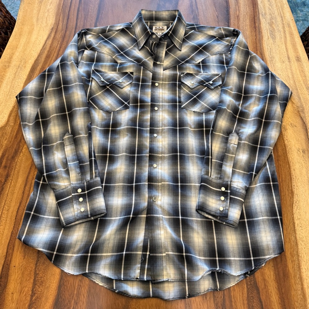 Eli Cattleman Gray Plaid Shirt